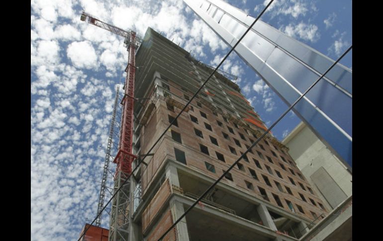 El equipo de la regidora Cristina Solórzano Márquez ha documentado 26 dictámenes de uso de suelo que violan los planes parciales.  /