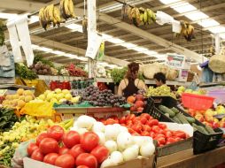 Los alimentos sufrieron varios aumentos, así como panes dulces y golosinas. ARCHIVO /