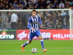 Reyes ha sumado mil 170 minutos en esta competición, que al defensa le sirve para su adaptación al futbol europeo. @Diego_Reyes13 ESPECIAL /