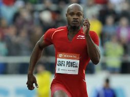 Powell y sus abogados intentan dar una explicación sobre los resultados del examen. AP /