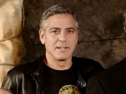 George Clooney promociona la cinta 'Operación Monumento', donde produce, dirige y actúa. AFP /