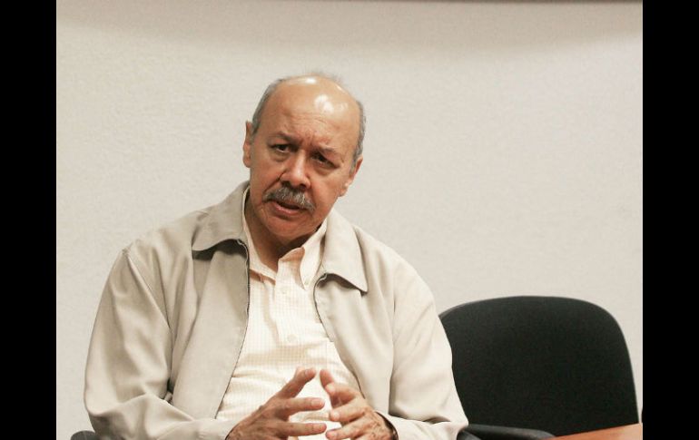 El coordinador de los legisladores del PRI consideró al reglamento una ''sobrerregulación''.  /