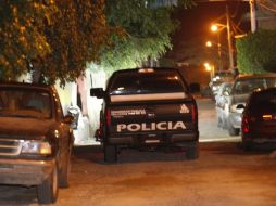 Las autoridades de la localidad no lograron averiguar a quién pertenecía el vehículo pues estaba abandonado. ARCHIVO /