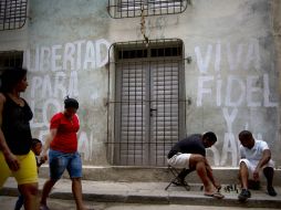 De tomar tal decisión, la UE, abriría un espacio para un futuro acuerdo político y de cooperación con la isla. ARCHIVO /