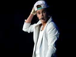 El ídolo canadiense insulta a Selena Gómez durante la pelea. ARCHIVO /