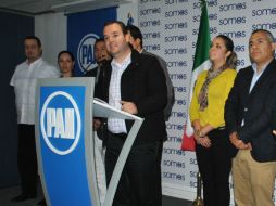 Miguel Monraz durante rueda de prensa que ofreció hoy. ESPECIAL /