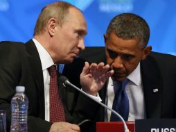 Vladimir Putin (i) y Barack Obama (d) también discuten sobre los planes de desarme nuclear en Siria. ARCHIVO /
