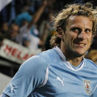 Diego Forlán jugará en Japón