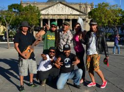 Entre los planes de la agrupación está continuar con la promoción de su disco 'Aquí y ahora'.  /