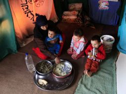 Casi 40 localidades de Damasco Rural permanecen aisladas, falta distribuir alimentos a 800 mil personas. ARCHIVO /