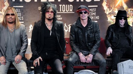 La agrupación ha estado integrada por Vince Neil, Nikki Sixx, Mick Mars y Tommy Lee. AP /
