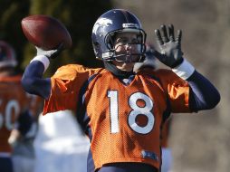El mayor de la familia podría ganar el gran juego de la NFL con Denver el próximo domingo. AP /