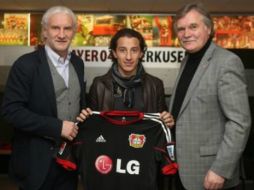 El 'Principito' será parte ahora del sublíder en la Bundesliga. Twitter: @bayer04fussball. ARCHIVO /