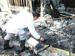 Comienzan la investigaciones para determinar qué fue lo que ocasionó la explosión. ARCHIVO /