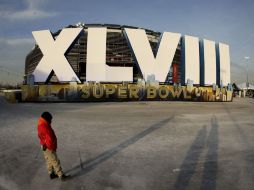 La final del futbol americano también ha contribuido a generar el equivalente de dos mil 400 empleos de tiempo completo. AP /