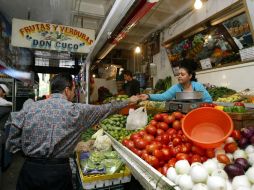 Los Censos Económicos 2014 permitirán conocer el número de empresas que abrieron, cerraron o cambiaron de giro, y sus motivos. ARCHIVO /