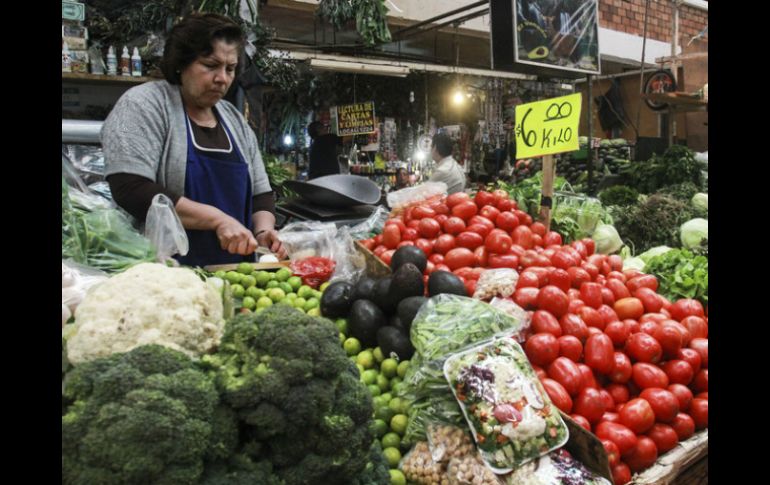 En enero de este año, el Índice de Confianza del Consumidor se ubicó en 84.5 puntos, que representó una baja de 15.5 por ciento. ARCHIVO /