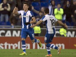 Así celebró Héctor su primer anotación en la Liga BBVA, que de paso le dio la victoria a su escuadra. EFE /