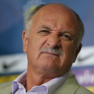 Scolari da lista de 'extranjeros' para amistoso ante Sudáfrica