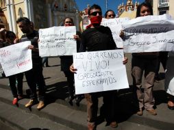 Reporteros organizan 'marcha mitin' en honor a su compañero Gregorio Jiménez. AP /