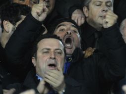 Diego Armando Maradona, un espectador de lujo para el cuadro con el que militó en la Serie A. AP /