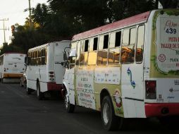 En el dictamen se señala que de la totalidad de los camiones, sólo una tercera parte cumple con el índice de productividad. ARCHIVO /