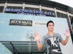 Samir Nasri superó sus problemas de rodilla y está convocado al duelo de hoy en el Etihad Stadium frente al Chelsea. AP /