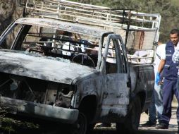 La camioneta estaba en una brecha que conduce de la cabecera municipal al poblado de Tecolote. ESPECIAL /