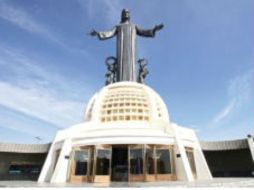 Visita. La zona Sangre de Cristo es cercana al primero de los hostales.  /