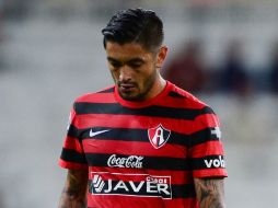 El futbolista chileno se alegró de no haber sido uno de los infectados con esta enfermedad. MEXSPORT /