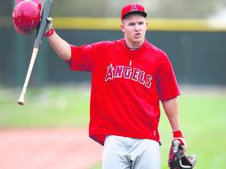 Talento. Mike Trout ganó el premio al Novato del Año en la temporada 2012 y en 2013 fue de los candidatos al Más Valioso. AP /