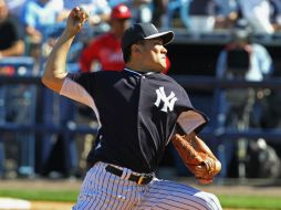 Masahiro Tanaka firmó un contrato de 155 millones de dólares con los Yankees. AP /
