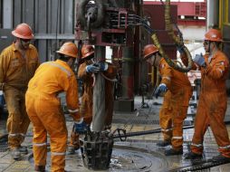 ''A partir de la reforma energética, este sector volverá a ser un motor de crecimiento'', dice el senador Humberto Mayans. ARCHIVO /