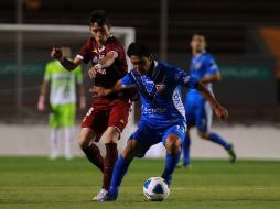 Estudiantes comenzó el partido con mucha intensidad y se reflejó en el resultado final.  /