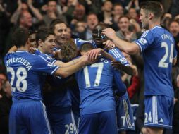 Un error en la defensa de los visitantes, le dio el primer gol al Chelsea. AP /