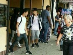 La pareja mantuvo un 'bajo perfil' para no ser reconocidos y evitar ser fotografiados. ESPECIAL /