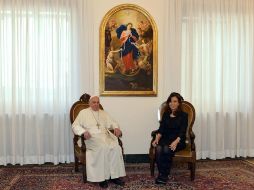 Almorzaron en la residencia de Santa Marta, en el Vaticano, en el tercer encuentro con la presidenta. EFE /