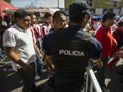 No permitirán ingresar al inmueble a personas en estado de ebriedad ni tomar bebidas embriagantes en la vía pública. ARCHIVO /