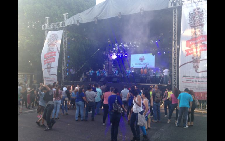 Salsa y cumbia, reagge y rock, son los ritmos que se escucharán en los tres escenarios.  /