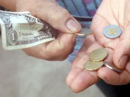 Se reportan aumentos en los precios de las mercancías de 0.13% y en los precios de los servicios de 0.09 por ciento. ARCHIVO /