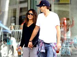 La pareja desea contraer nupcias sólo por lo civil. ESPECIAL /