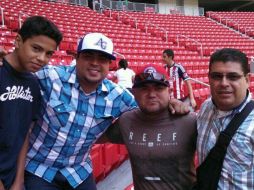 Cada uno invirtió al menos tres mil pesos para estar en el Clásico.  /