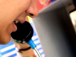 A partir del 20 de marzo, dos de los detenidos llamaban vía telefónica a la víctima para exigirle el efectivo. ARCHIVO /