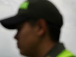 Los policías fueron rodeados por los vecinos, ante lo cual realizaron disparos al aire. ARCHIVO /