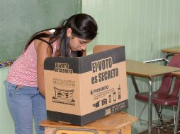 Cerca de 3.1 millones de costarricenses son convocados para elegir a su nuevo presidente. AFP /