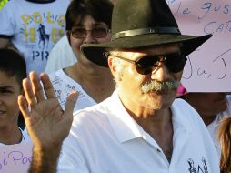 Mireles afirma que el Gobierno tiene pendiente cumplir puntos que fueron condicionamiento para entregar las armas. ARCHIVO /