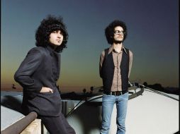 Omar y Cedric anuncian lo emocionados que están vía Twitter. ARCHIVO /