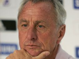 El exfutbolista destaca el trabajo de Joan Laporta, ya que para él, ejercía sus funciones y logró varios objetivos. ARCHIVO /