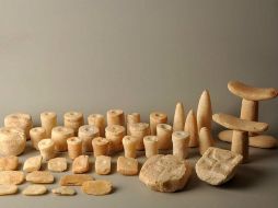 El descubrimiento incluye estatuas, vasijas funerarias y utensilios de la época. ARCHIVO /