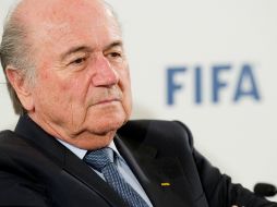 Blatter también reitera que las jugadoras musulmanas que quiere utilizar velo, pueden hacerlo. ARCHIVO /